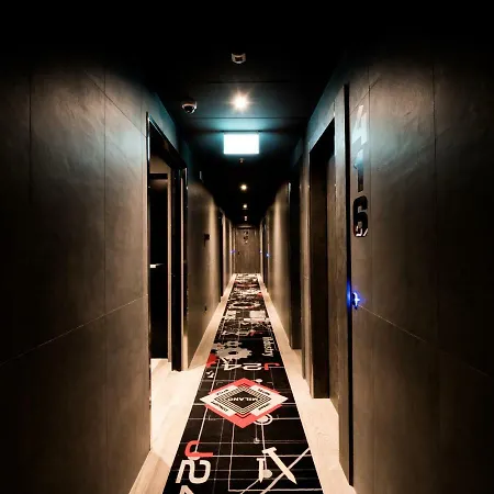 J24 Hotel